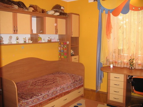 ��� � �����