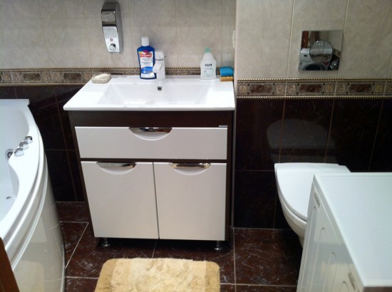 ����� ���