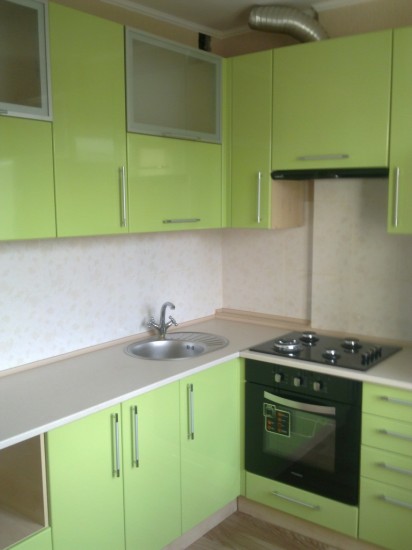 ����� ���