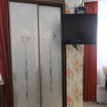 ����-����